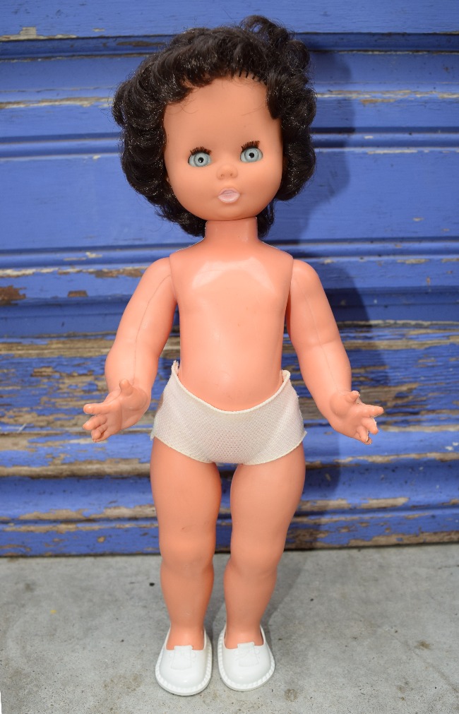 poupée Clodrey Marina