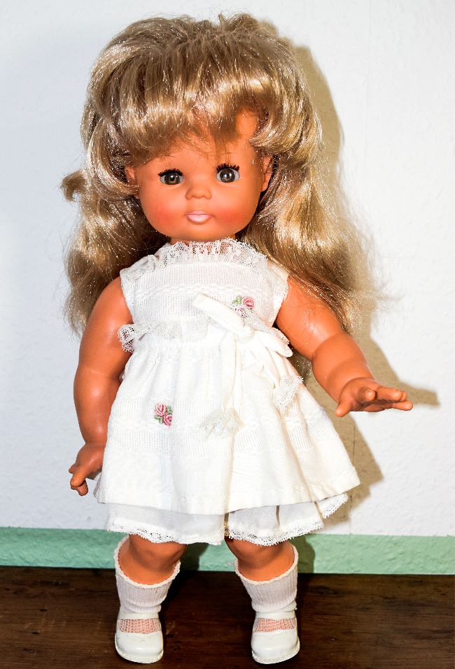 poupée Clodrey Manon habillée par Gama