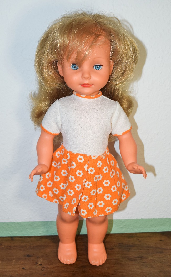 poupée Bella vintage