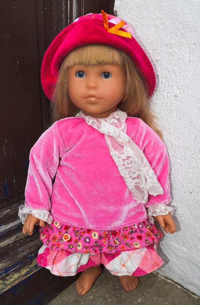 poupée Corolle Fleur M2193 2008